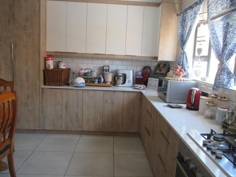 3 Bedroom Property for Sale in Dana Bay Western Cape